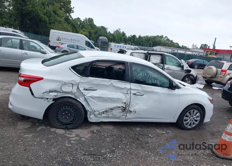 2018 Nissan Sentra S из США, поврежденный, VIN 3N1AB7AP2JY293493